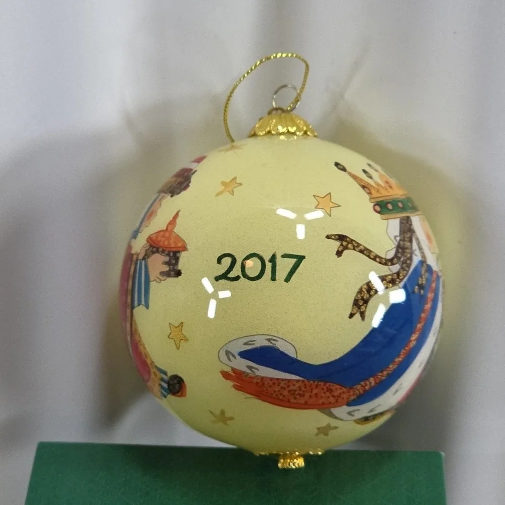 pier 1 li‎ bien christmas ornaments 3 Little Kings Hand Blown Hand Painted